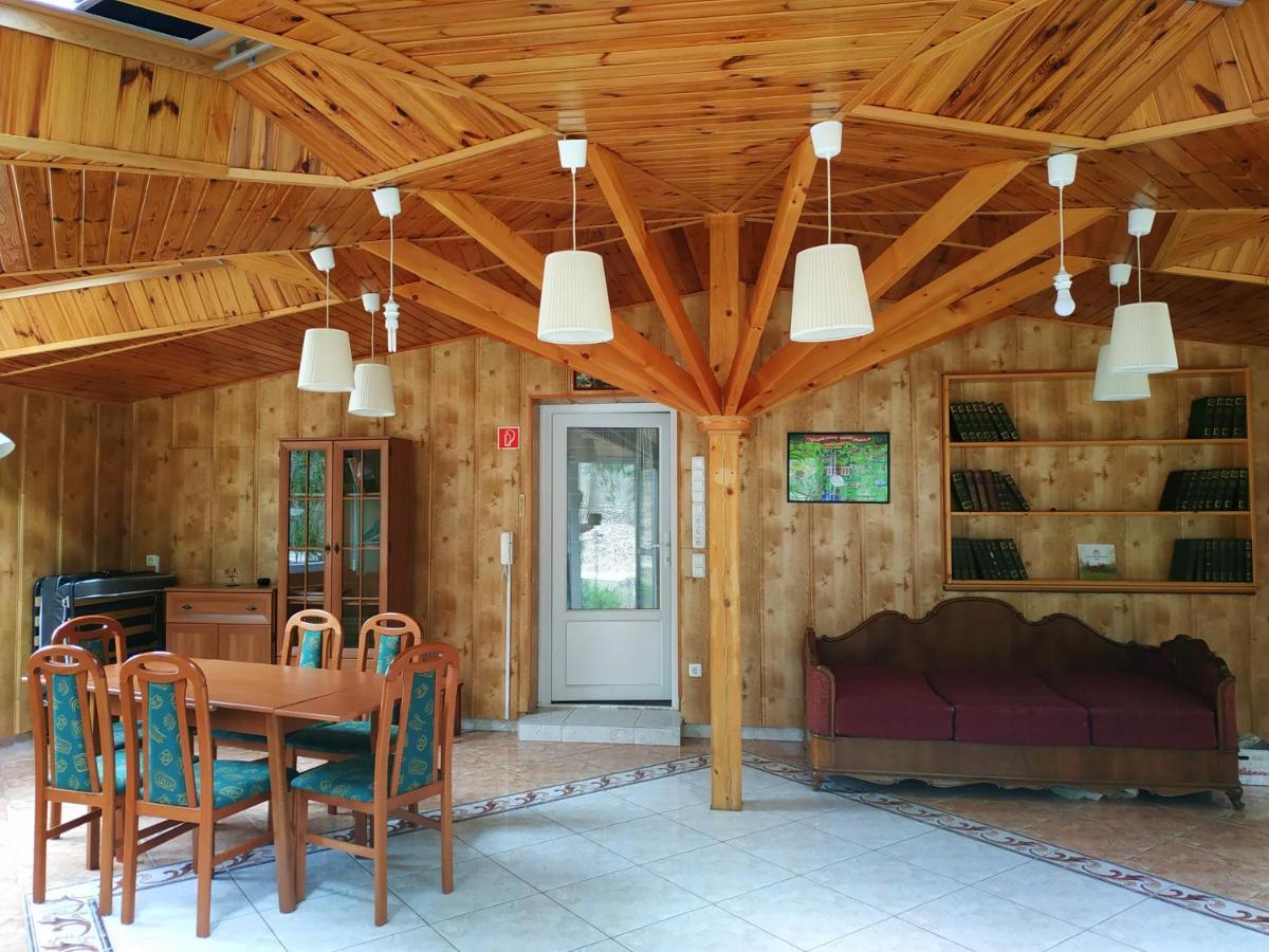 Bed and Breakfast Nagy-Magyarorszag Park Isztimér Exterior foto