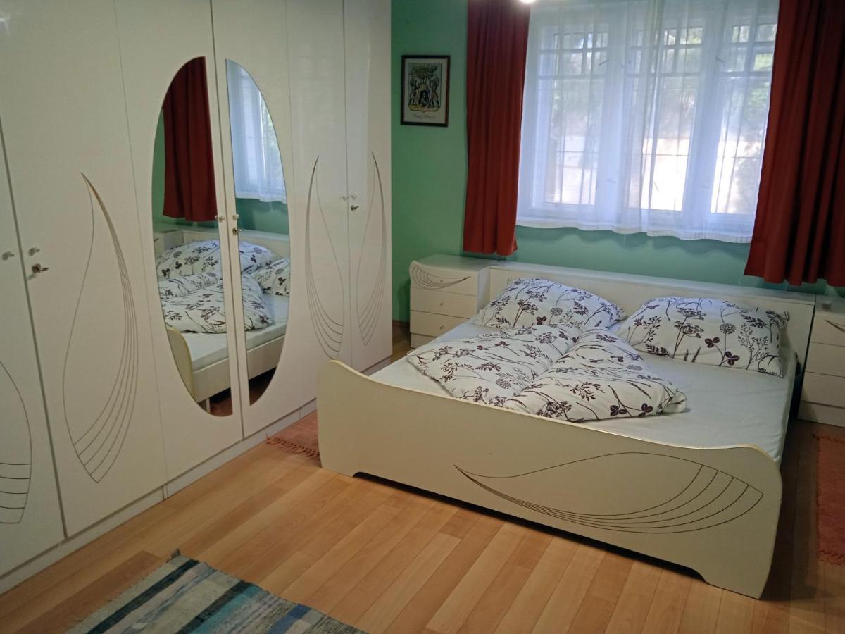 Bed and Breakfast Nagy-Magyarorszag Park Isztimér Exterior foto